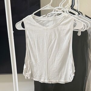Lululemon White Sleeveless Crop Tank Top - Women